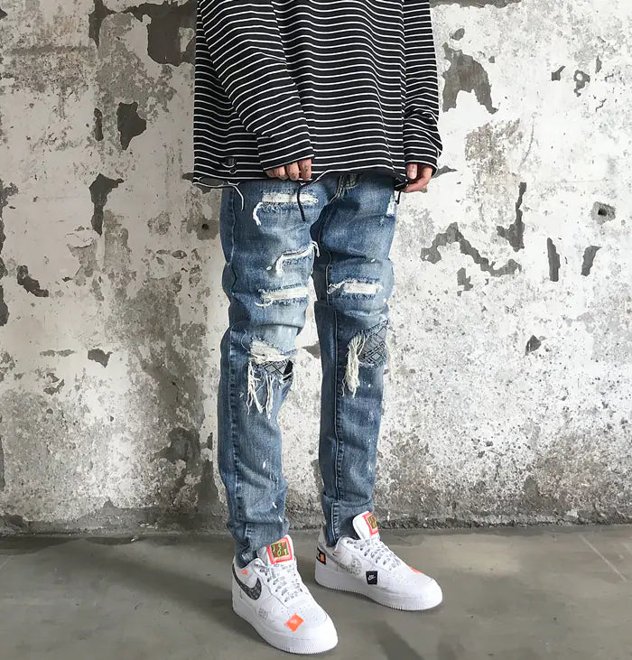 Knee Patch Distressed Denim Jeans with Paint Splatter