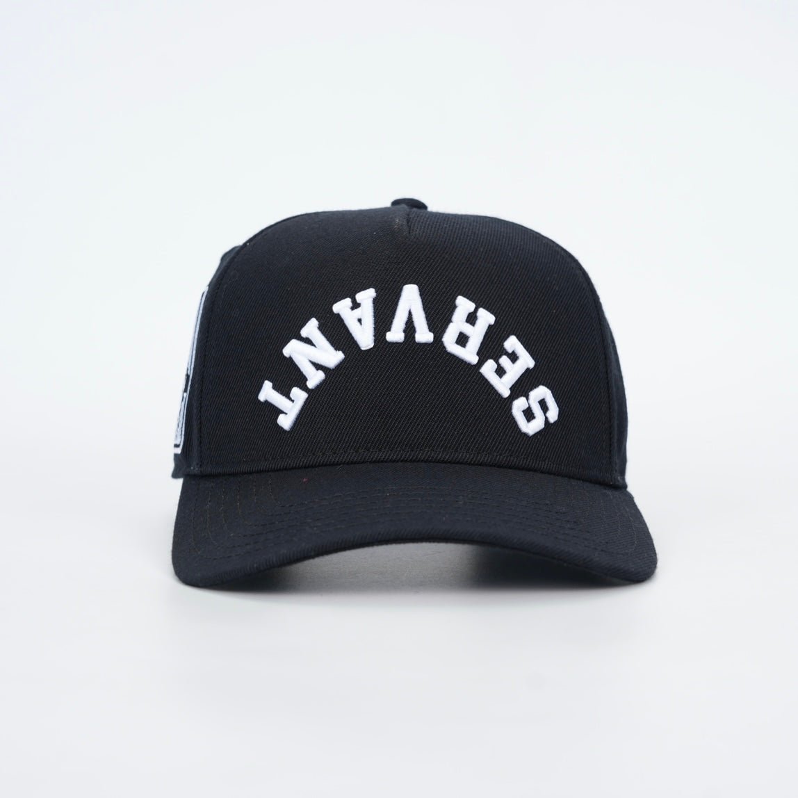 SERVANT Premium Wool Blend SnapBack - Black/White